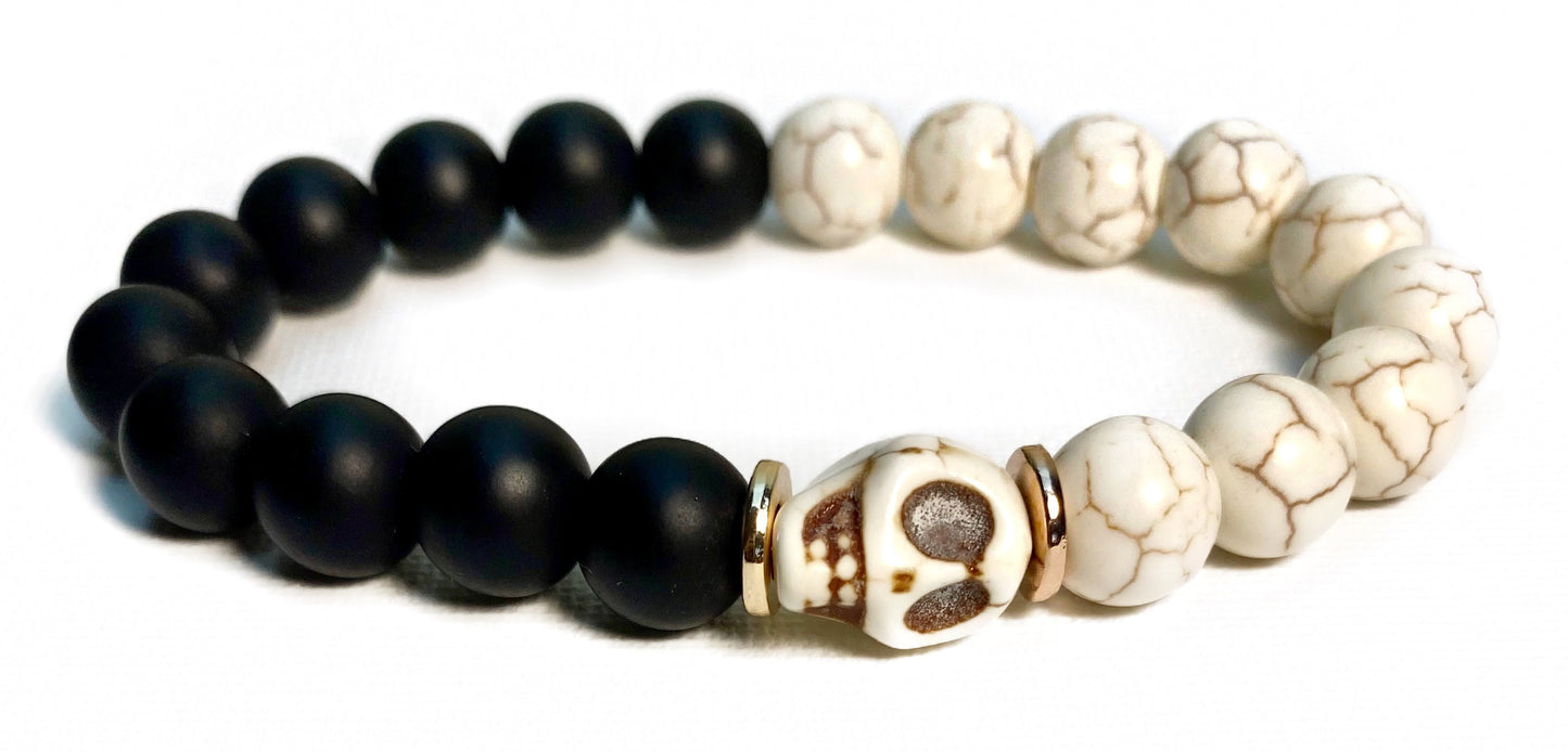 TAIK Onyx Turquoise Skull Stone Bracelet™